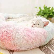 Laden Sie das Bild in den Galerie-Viewer, Fluffiges Marshmallow Katzenbett
